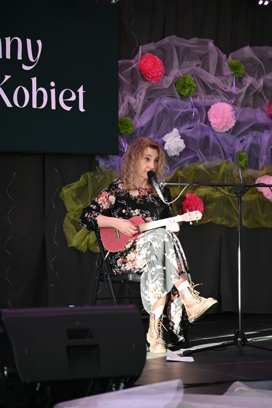 Wyjątkowy Dzień Kobiet w Kraśniczynie [GALERIA ZDJĘĆ]