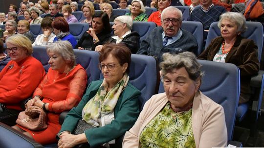 Krasnystaw. Wyjątkowy spektakl „A Babę Stworzył Bóg”