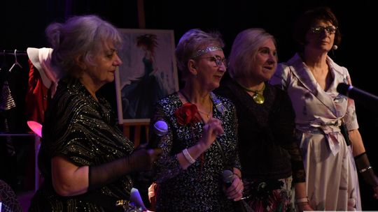 Krasnystaw. Wyjątkowy spektakl „A Babę Stworzył Bóg”