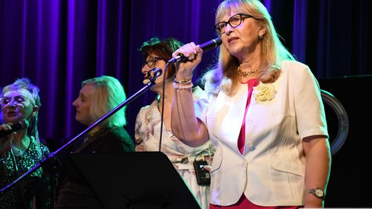 Krasnystaw. Wyjątkowy spektakl „A Babę Stworzył Bóg”