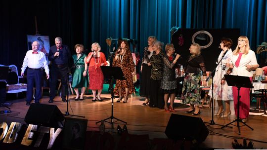 Krasnystaw. Wyjątkowy spektakl „A Babę Stworzył Bóg”