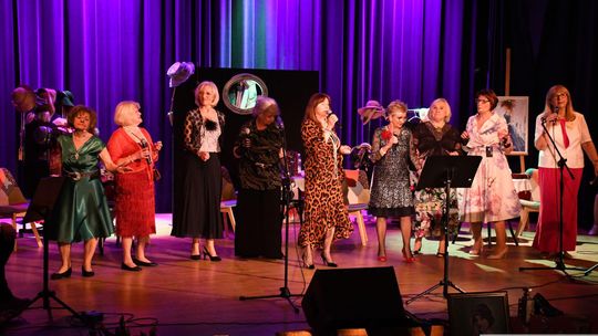 Krasnystaw. Wyjątkowy spektakl „A Babę Stworzył Bóg”