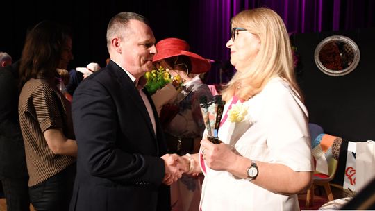 Krasnystaw. Wyjątkowy spektakl „A Babę Stworzył Bóg”