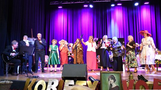 Krasnystaw. Wyjątkowy spektakl „A Babę Stworzył Bóg”