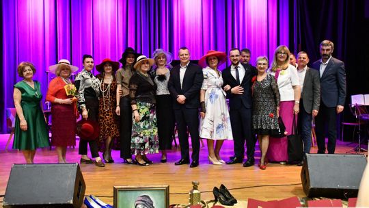 Krasnystaw. Wyjątkowy spektakl „A Babę Stworzył Bóg”