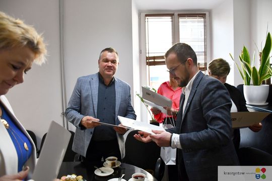 Krasnystaw. Sołtysi świętowali w urzędzie miasta Krasnystaw. Sołtysi świętowali w urzędzie miasta