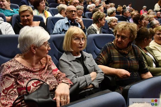 Krasnystaw. Wyjątkowy spektakl „A Babę Stworzył Bóg” Krasnystaw. Wyjątkowy spektakl „A Babę Stworzył Bóg”