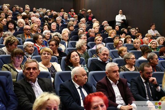 Krasnystaw. Wyjątkowy spektakl „A Babę Stworzył Bóg” Krasnystaw. Wyjątkowy spektakl „A Babę Stworzył Bóg”