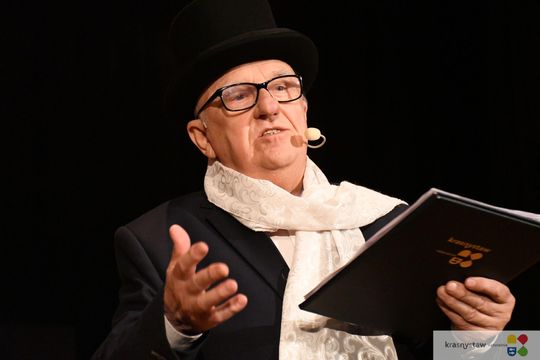 Krasnystaw. Wyjątkowy spektakl „A Babę Stworzył Bóg” Krasnystaw. Wyjątkowy spektakl „A Babę Stworzył Bóg”