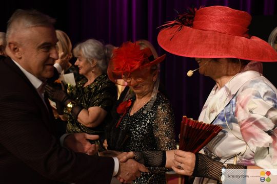 Krasnystaw. Wyjątkowy spektakl „A Babę Stworzył Bóg” Krasnystaw. Wyjątkowy spektakl „A Babę Stworzył Bóg”