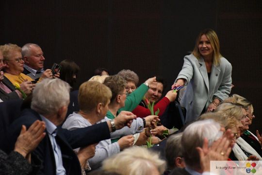 Krasnystaw. Wyjątkowy spektakl „A Babę Stworzył Bóg” Krasnystaw. Wyjątkowy spektakl „A Babę Stworzył Bóg”