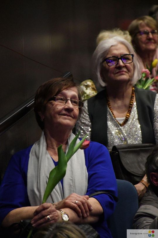 Krasnystaw. Wyjątkowy spektakl „A Babę Stworzył Bóg” Krasnystaw. Wyjątkowy spektakl „A Babę Stworzył Bóg”