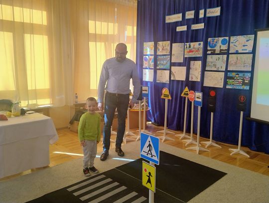 Chełm. Podsumowanie rodzinnego konkursu plastycznego „Bezpieczne ferie na drodze” Chełm. Podsumowanie rodzinnego konkursu plastycznego „Bezpieczne ferie na drodze”