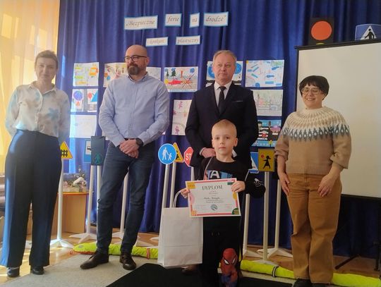 Chełm. Podsumowanie rodzinnego konkursu plastycznego „Bezpieczne ferie na drodze” Chełm. Podsumowanie rodzinnego konkursu plastycznego „Bezpieczne ferie na drodze”