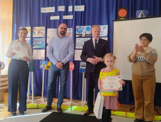 Chełm. Podsumowanie rodzinnego konkursu plastycznego „Bezpieczne ferie na drodze” Chełm. Podsumowanie rodzinnego konkursu plastycznego „Bezpieczne ferie na drodze”