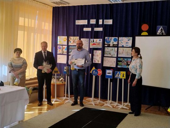 Chełm. Podsumowanie rodzinnego konkursu plastycznego „Bezpieczne ferie na drodze” Chełm. Podsumowanie rodzinnego konkursu plastycznego „Bezpieczne ferie na drodze”