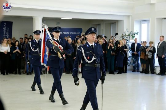 54 nowych policjantów, w tym funkcjonariusze z Chełma i Włodawy 54 nowych policjantów, w tym funkcjonariusze z Chełma i Włodawy