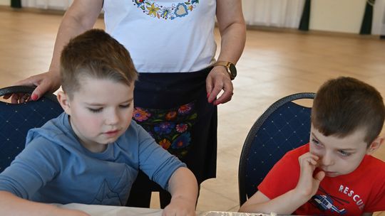 Gm. Kraśniczyn. Mali cukiernicy w akcji!