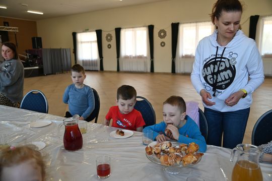 Gm. Kraśniczyn. Mali cukiernicy w akcji! Gm. Kraśniczyn. Mali cukiernicy w akcji!