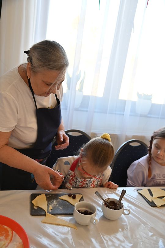 Gm. Kraśniczyn. Mali cukiernicy w akcji! Gm. Kraśniczyn. Mali cukiernicy w akcji!