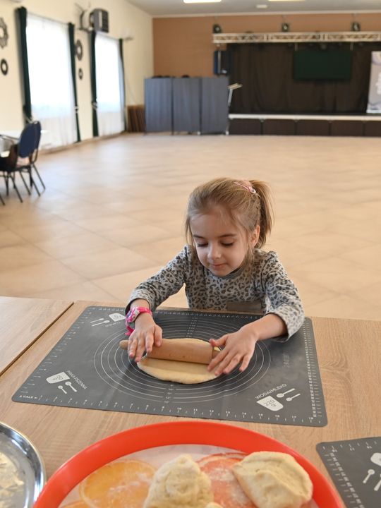 Gm. Kraśniczyn. Mali cukiernicy w akcji! Gm. Kraśniczyn. Mali cukiernicy w akcji!