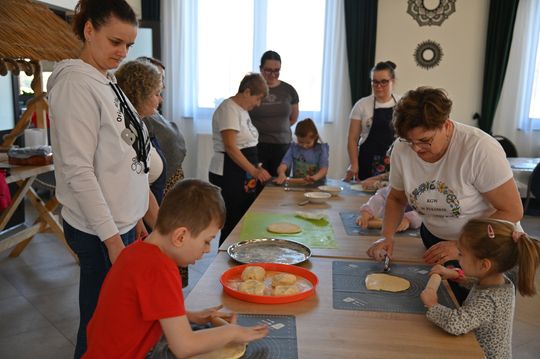 Gm. Kraśniczyn. Mali cukiernicy w akcji! Gm. Kraśniczyn. Mali cukiernicy w akcji!