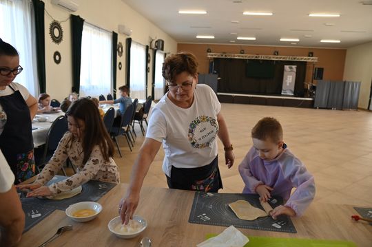Gm. Kraśniczyn. Mali cukiernicy w akcji! Gm. Kraśniczyn. Mali cukiernicy w akcji!