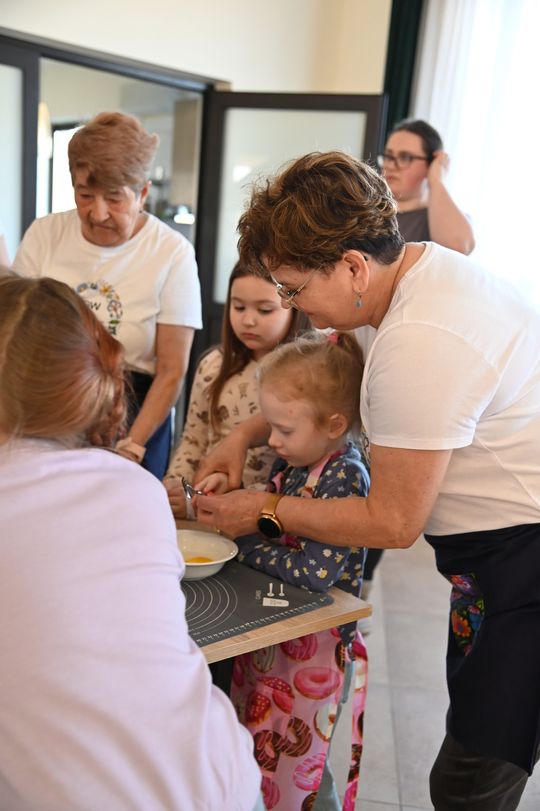 Gm. Kraśniczyn. Mali cukiernicy w akcji! Gm. Kraśniczyn. Mali cukiernicy w akcji!