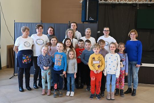 Gm. Kraśniczyn. Mali cukiernicy w akcji! Gm. Kraśniczyn. Mali cukiernicy w akcji!