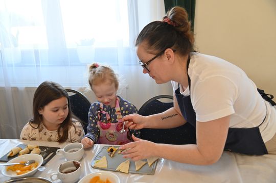 Gm. Kraśniczyn. Mali cukiernicy w akcji! Gm. Kraśniczyn. Mali cukiernicy w akcji!