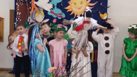 Chełm. Przedszkolaki z Przedszkola Miejskiego nr 8 przywitały wiosnę [GALERIA ZDJĘĆ]