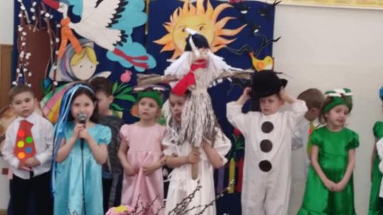 Chełm. Przedszkolaki z Przedszkola Miejskiego nr 8 przywitały wiosnę [GALERIA ZDJĘĆ]