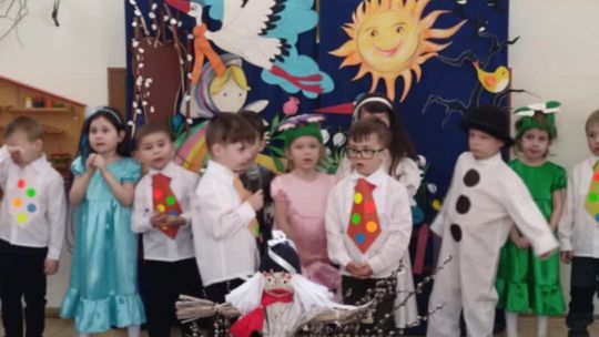 Chełm. Przedszkolaki z Przedszkola Miejskiego nr 8 przywitały wiosnę [GALERIA ZDJĘĆ]