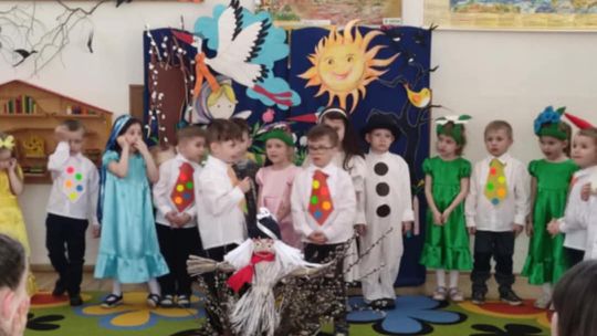 Chełm. Przedszkolaki z Przedszkola Miejskiego nr 8 przywitały wiosnę [GALERIA ZDJĘĆ]