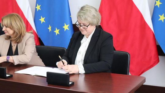 Podpisanie umów w ramach Rządowego Funduszu Rozwoju Dróg [GALERIA ZDJĘĆ]