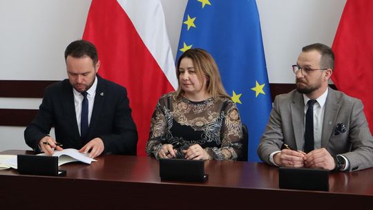 Podpisanie umów w ramach Rządowego Funduszu Rozwoju Dróg [GALERIA ZDJĘĆ]