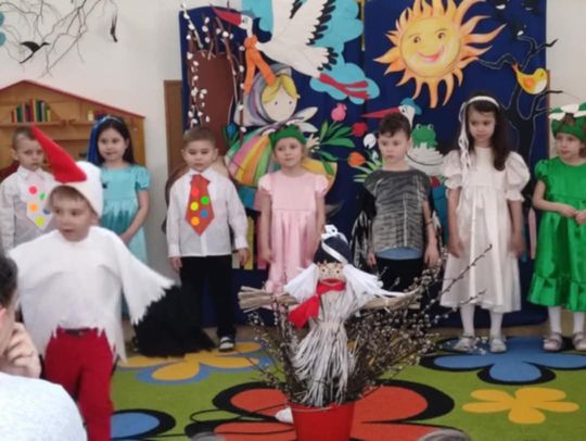 Chełm. Przedszkolaki z Przedszkola Miejskiego nr 8 przywitały wiosnę [GALERIA ZDJĘĆ]