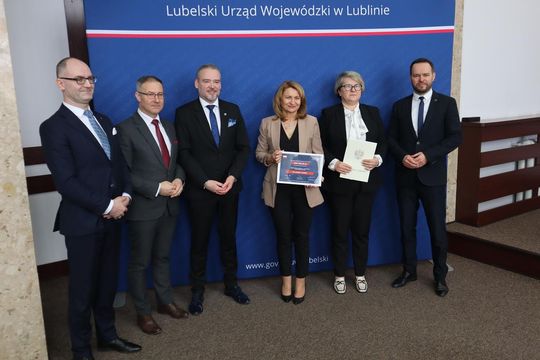 Podpisanie umów w ramach Rządowego Funduszu Rozwoju Dróg [GALERIA ZDJĘĆ]