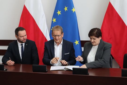 Podpisanie umów w ramach Rządowego Funduszu Rozwoju Dróg [GALERIA ZDJĘĆ]