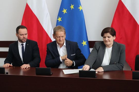 Podpisanie umów w ramach Rządowego Funduszu Rozwoju Dróg [GALERIA ZDJĘĆ]