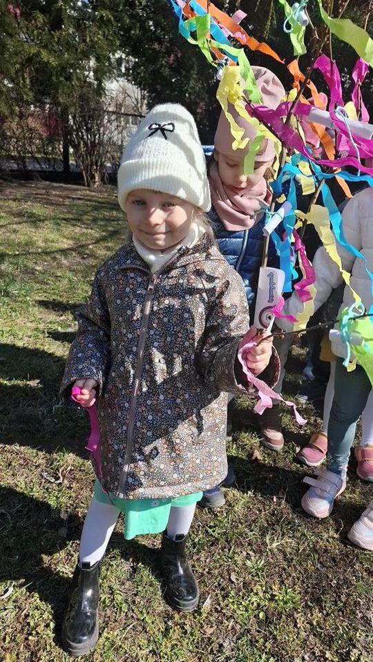 Przedszkolaki z 12 przywitały wiosnę [GALERIA ZDJĘĆ]