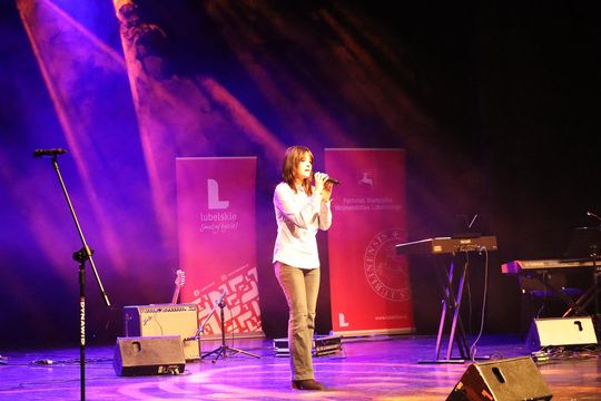 XXII Wojewódzki Festiwal Piosenki Anglojęzycznej [GALERIA ZDJĘĆ]