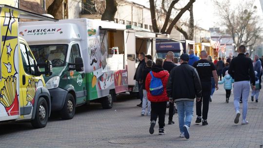 Food Truck Festivals na chełmskim deptaku [GALERIA ZDJĘĆ]