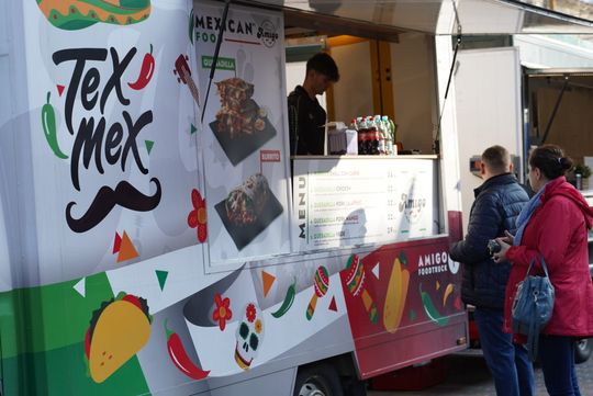 Food Truck Festivals na chełmskim deptaku [GALERIA ZDJĘĆ]