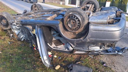 Tragiczny wypadek na Ogrodowej w Chełmie! Dwie ofiary śmiertelne, ośmiu rannych [ZDJĘCIA]