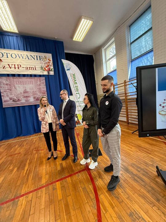 Krasnystaw. VII edycja Gotowania z VIP–ami, pod hasłem  – „SŁODKIE SMAKI- SWEET SWEET” [GALERIA ZDJĘĆ]