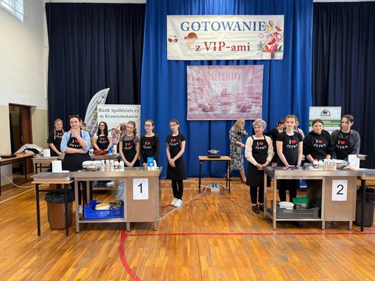 Krasnystaw. VII edycja Gotowania z VIP–ami, pod hasłem  – „SŁODKIE SMAKI- SWEET SWEET” [GALERIA ZDJĘĆ]