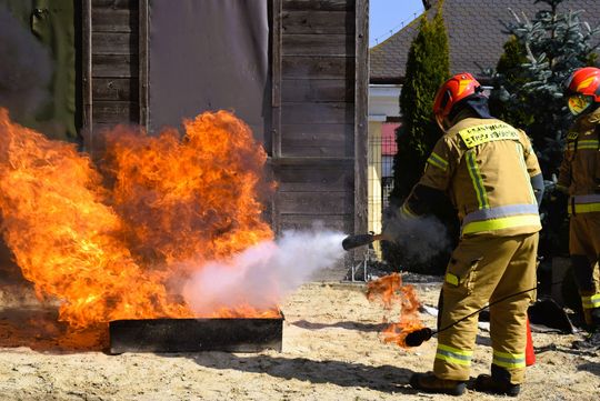 Eliminacje powiatowe konkursu Młodzież Zapobiega Pożarom Eliminacje powiatowe konkursu Młodzież Zapobiega Pożarom