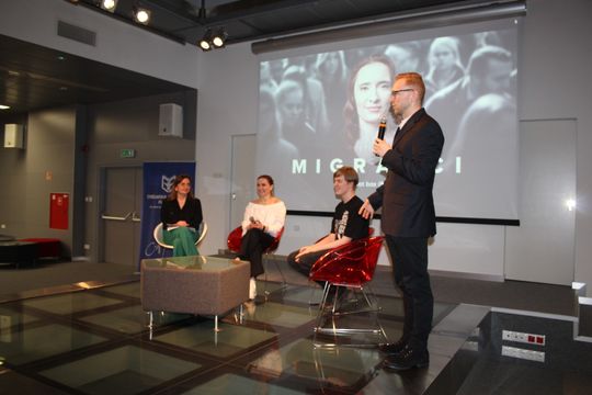 Pokaz odcinka serialu „Migranci” w Chełmskiej Bibliotece Publicznej [GALERIA ZDJĘĆ]