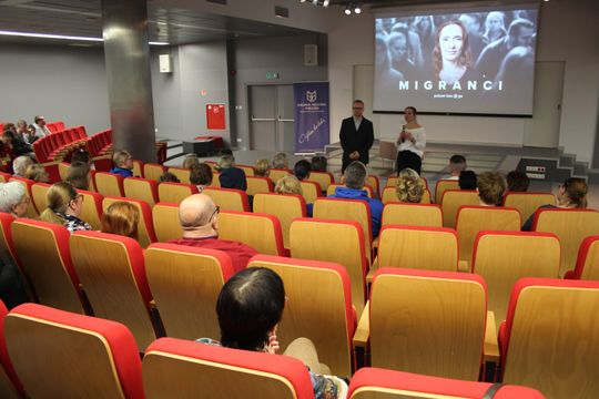 Pokaz odcinka serialu „Migranci” w Chełmskiej Bibliotece Publicznej [GALERIA ZDJĘĆ]